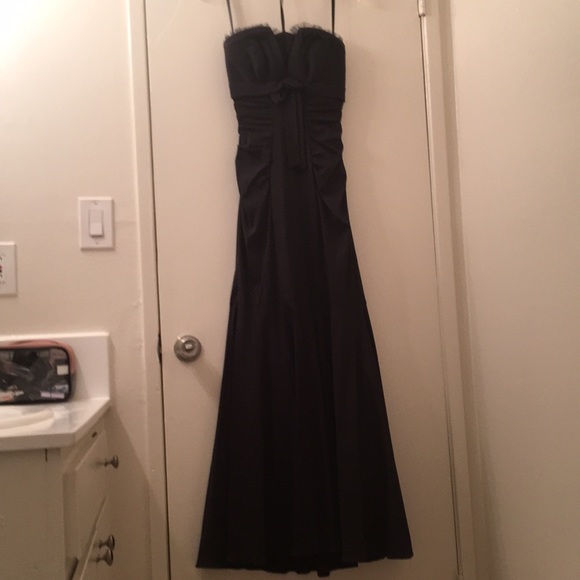 Black Caché Mermaid Gown - Picture 1 of 5